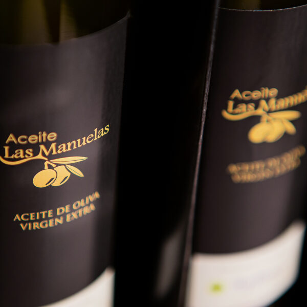 Fotografía de producto. Edición limitada AOVE monovarietal "Las Manuelas".