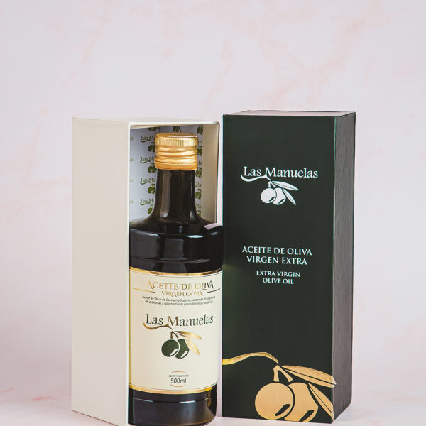 Fotografía de producto y packaging. Aceite de Oliva Virgen Extra "Las Manuelas"