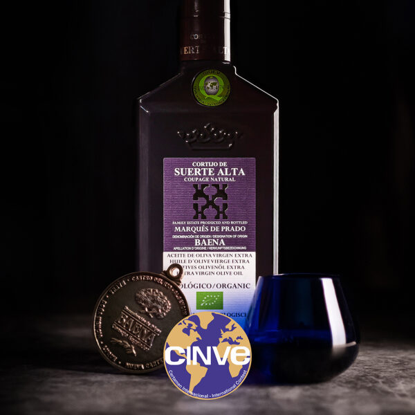 Aceite de Oliva Virgen Extra "Cortijo de Suerte Alta". Premio Oro Cinve 2021. Denominación de Origen Baena.